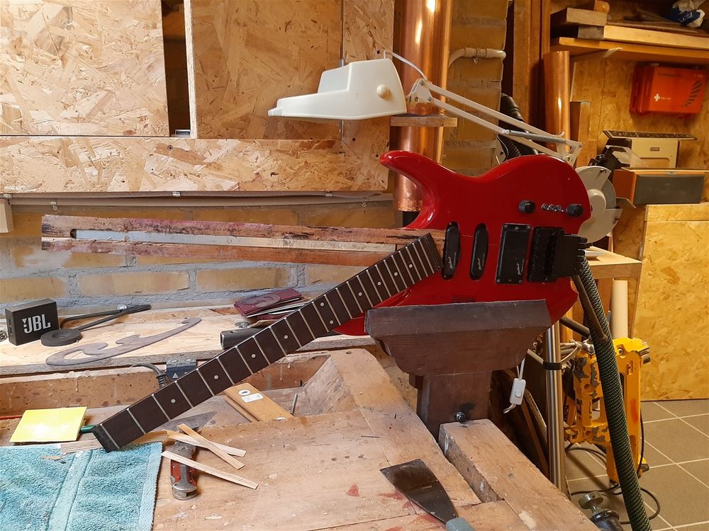 Marius Banjolin – sprukket skindhoved erstattes